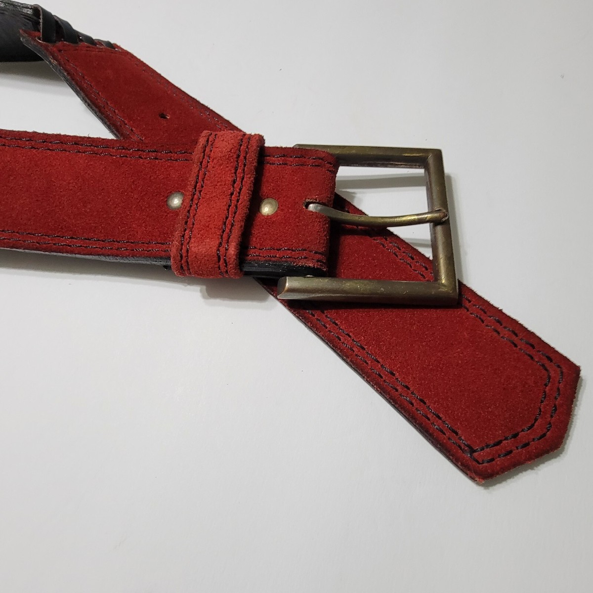 VTG 60s 70s Vera Neumann Red Suede Laced Sides Wide Hip Belt  display picture 1