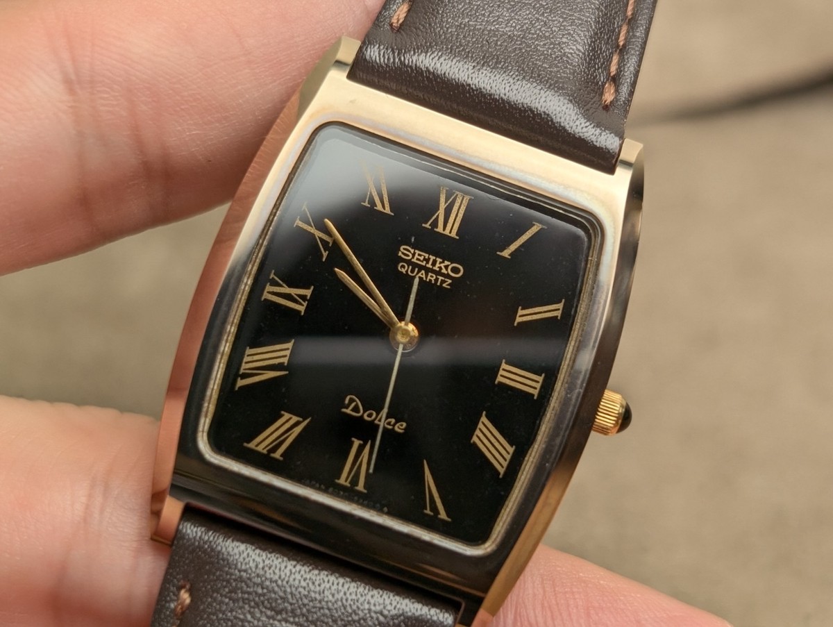1981 SEIKO Dolce 6030-5320 Gold Tank Square Quartz Men's Watch