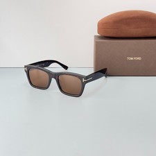Tom Ford TF1062 Tortoise Frame Brown Lens Sunglasses New Authentic