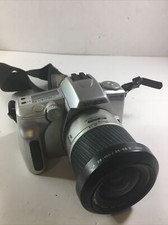 Minolta Dynax 40 35mm Camera With AF 28-100 Lens