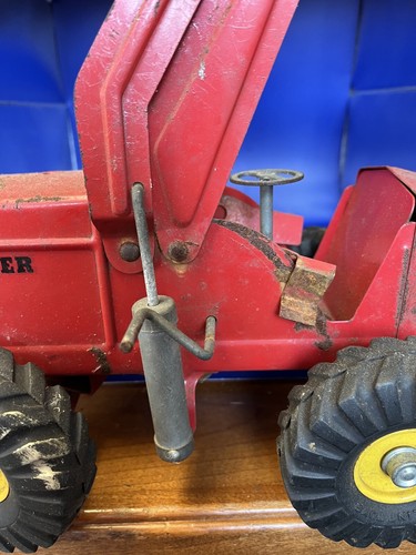 Red 1950s Nylint Pressed Steel Toy - Payloader - Picture 5 of 24