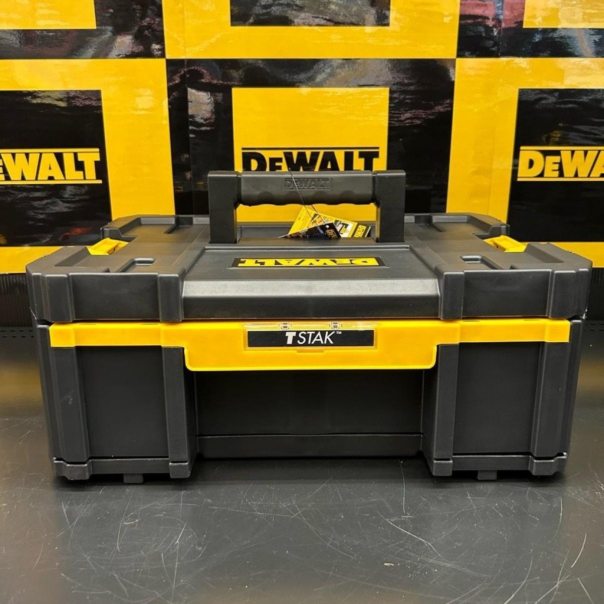 DEWALT Tool Organizer TSTAK III Single Deep Drawer (DWST17803) for