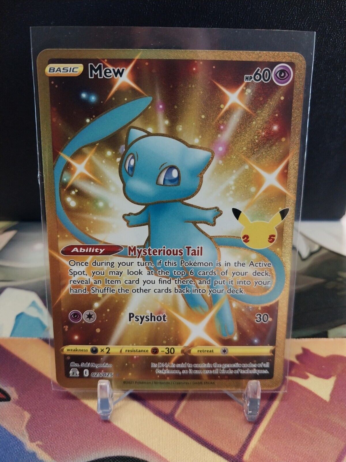 Shiny Mew 025/025 Secret Pokemon Celebrations NM