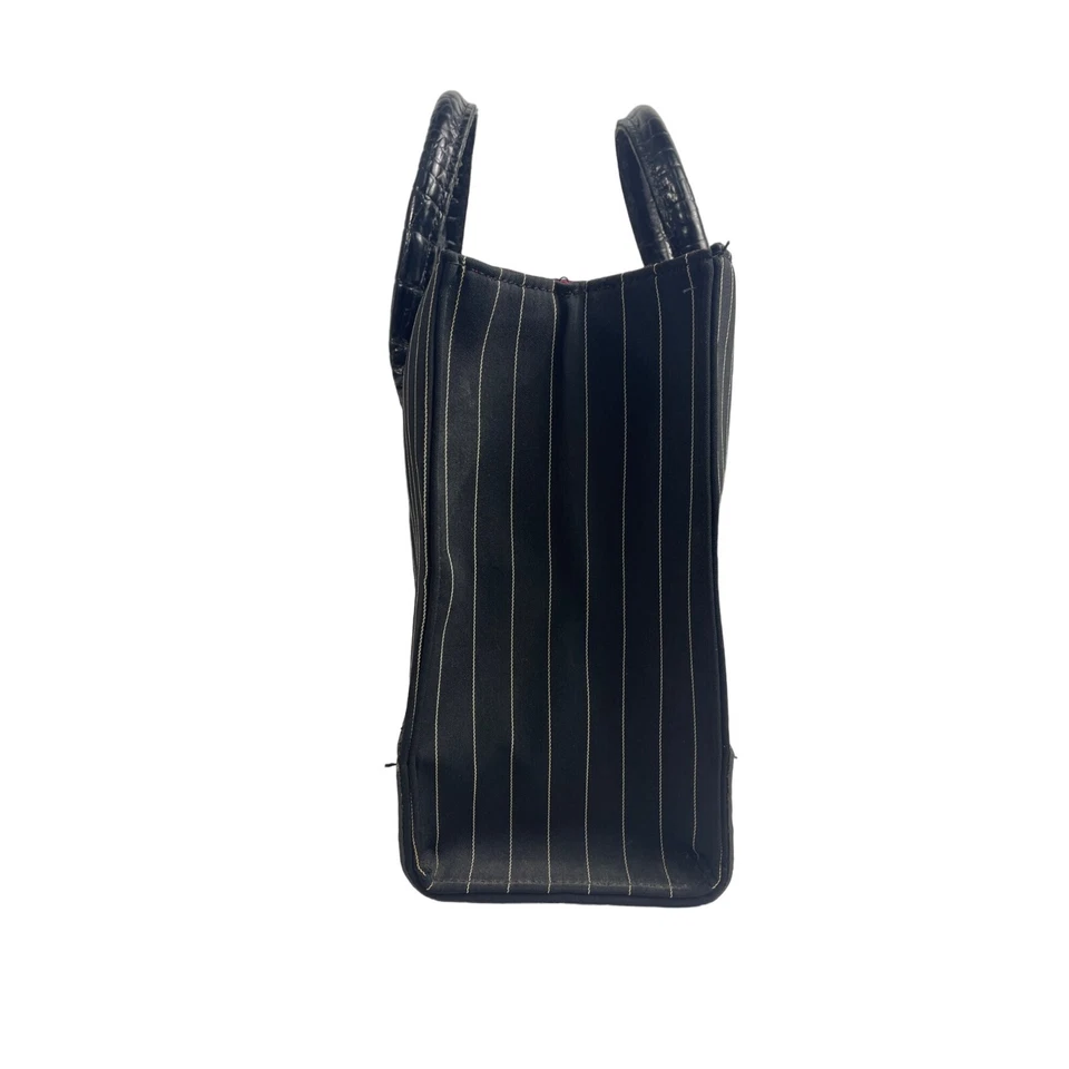 Bolso de Mano Clever Carriage Company Para Mujer Negro N Púrpura Interior Talla M Foto 4 de 4