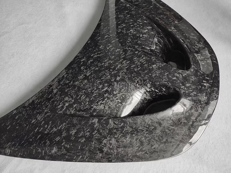 Cubierta de capó ventilada estilo capó delantero estilo P1 patrón forjado para McLaren 540C 15-2019 Foto 4 de 4