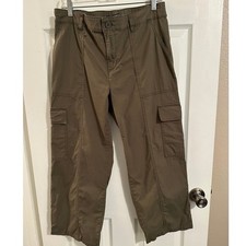 Social Standard by Sanctuary Women Olive Green Cargo Pants Large