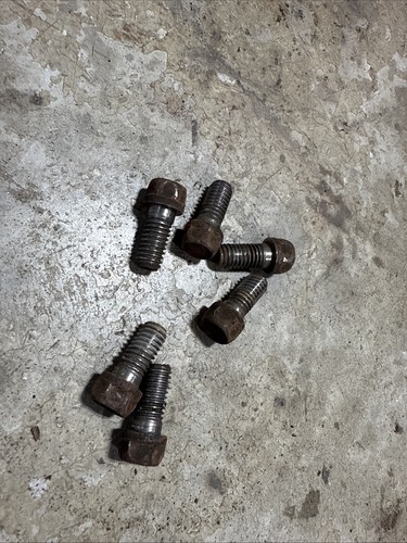 Jeep Cherokee XJ 91-01 AX15 Pressure Plate Bolt Set OEM (6) (RS94) - Picture 2 of 2