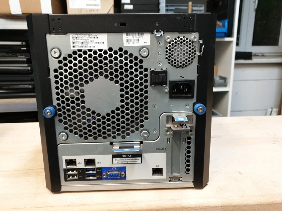 HP ProLiant MicroServer Gen8 Intel Celeron 1610T CPU, 8GB Ram B120i RAID - Bild 2 von 2