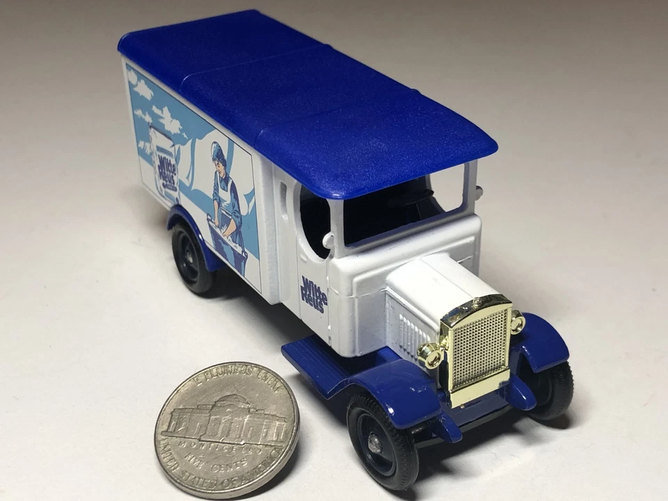 3.6 INCH 1931 Morris Van Witte Reus Promotional Lledo 1/50 Diecast Mint Loose - Image 4 of 4