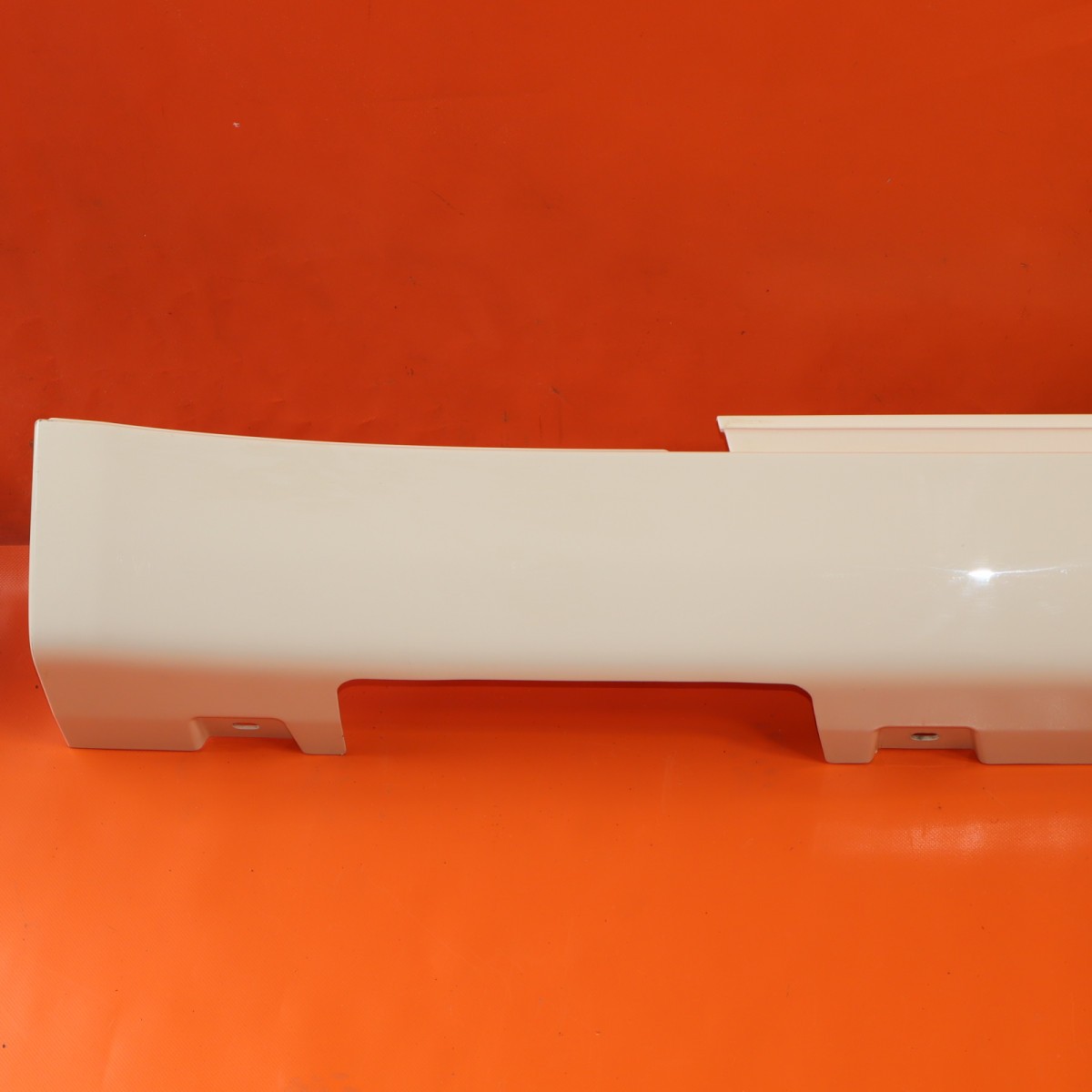 Rolls-Royce Wraith 2014-2018 Right Rocker molding P/N 51777301424