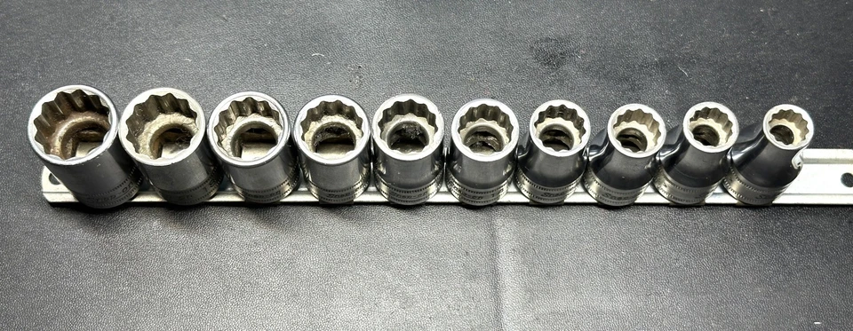 SNAP ON  10-Pc 1/2" Drive 12-Pt Metric Flank Drive® Shallow Socket Set (10-19) - Image 2 of 4