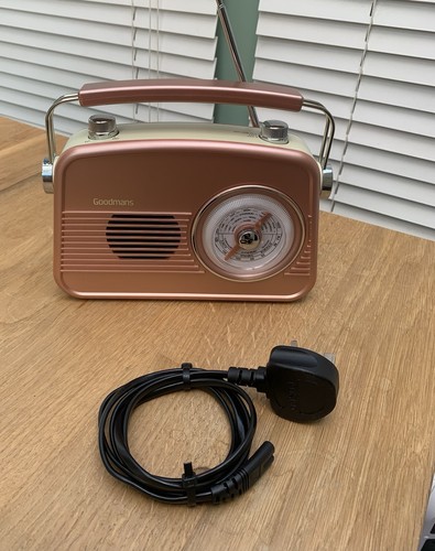 Goodman Revive Classic Radio - AM/FM - Picture 14 of 16
