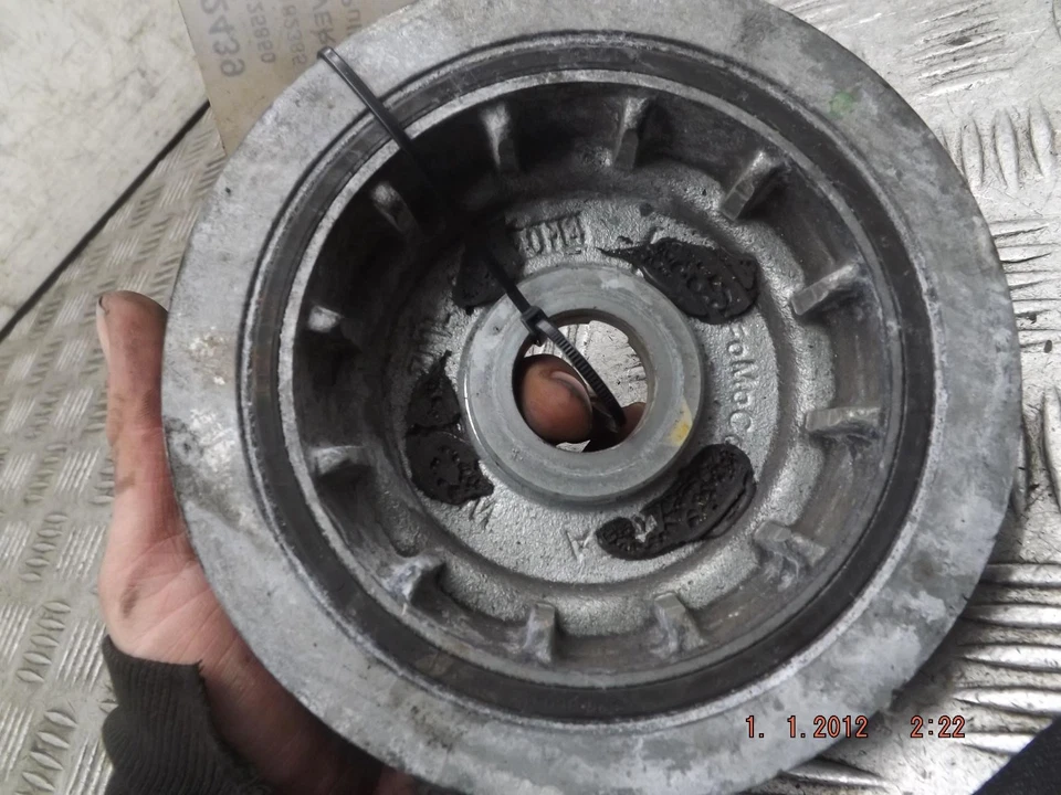 Polea cigüeñal Land Rover Range Rover Evoque MK1 L538 2,2 diésel 2011-2015D Foto 2 de 3