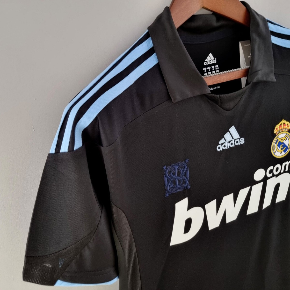 Real Madrid 2009-10 Away Football Soccer Jersey Adidas Men's. | eBay