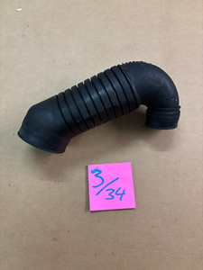 Vw Passat 3b 1,9l TDI AJM Ansaugschlauch Turbolader 8D0129615J