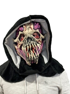 VTG 1985 Be Something Studios Unleashed Wickedness Fang Halloween Mask BSS