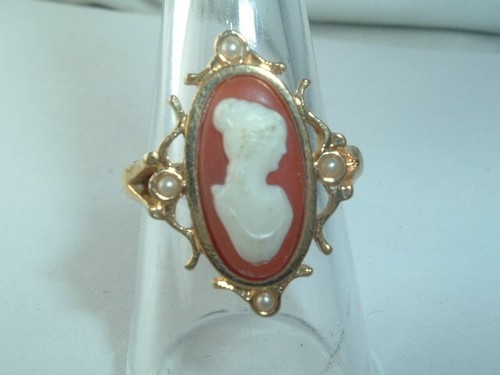 VINTAGE AVON CAMEO RING SIZE 7.75 - 第 1/3 張圖片
