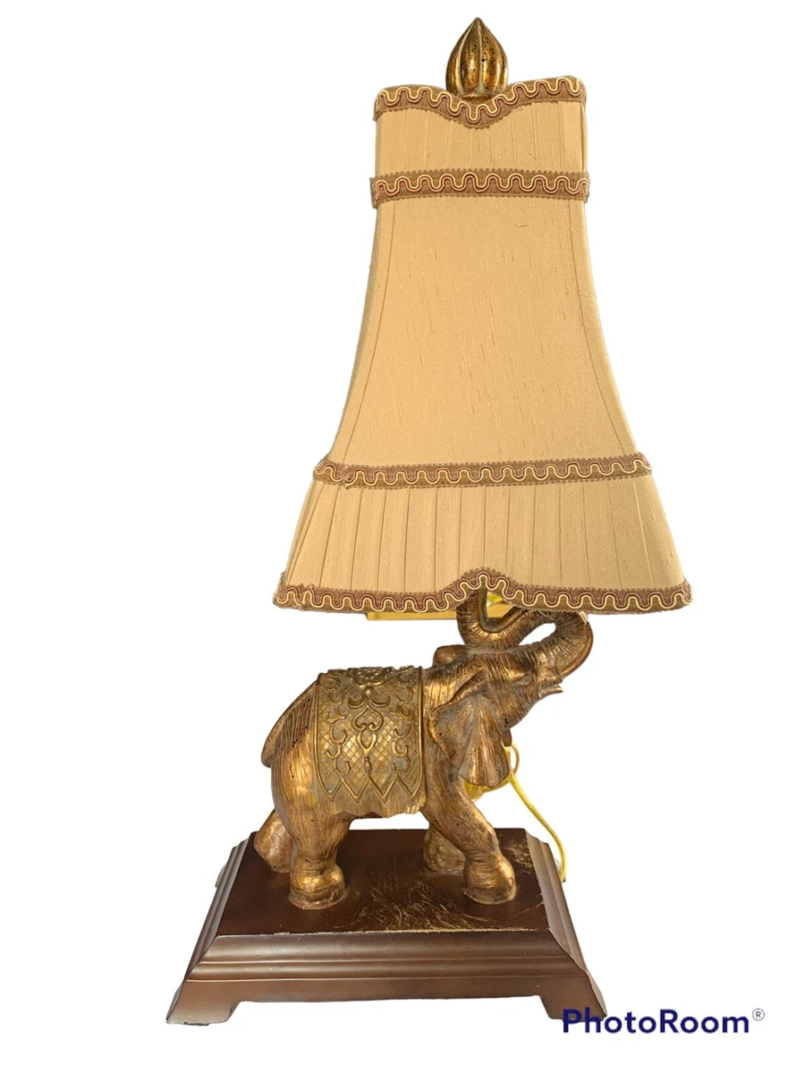Gold elephant deals lamp