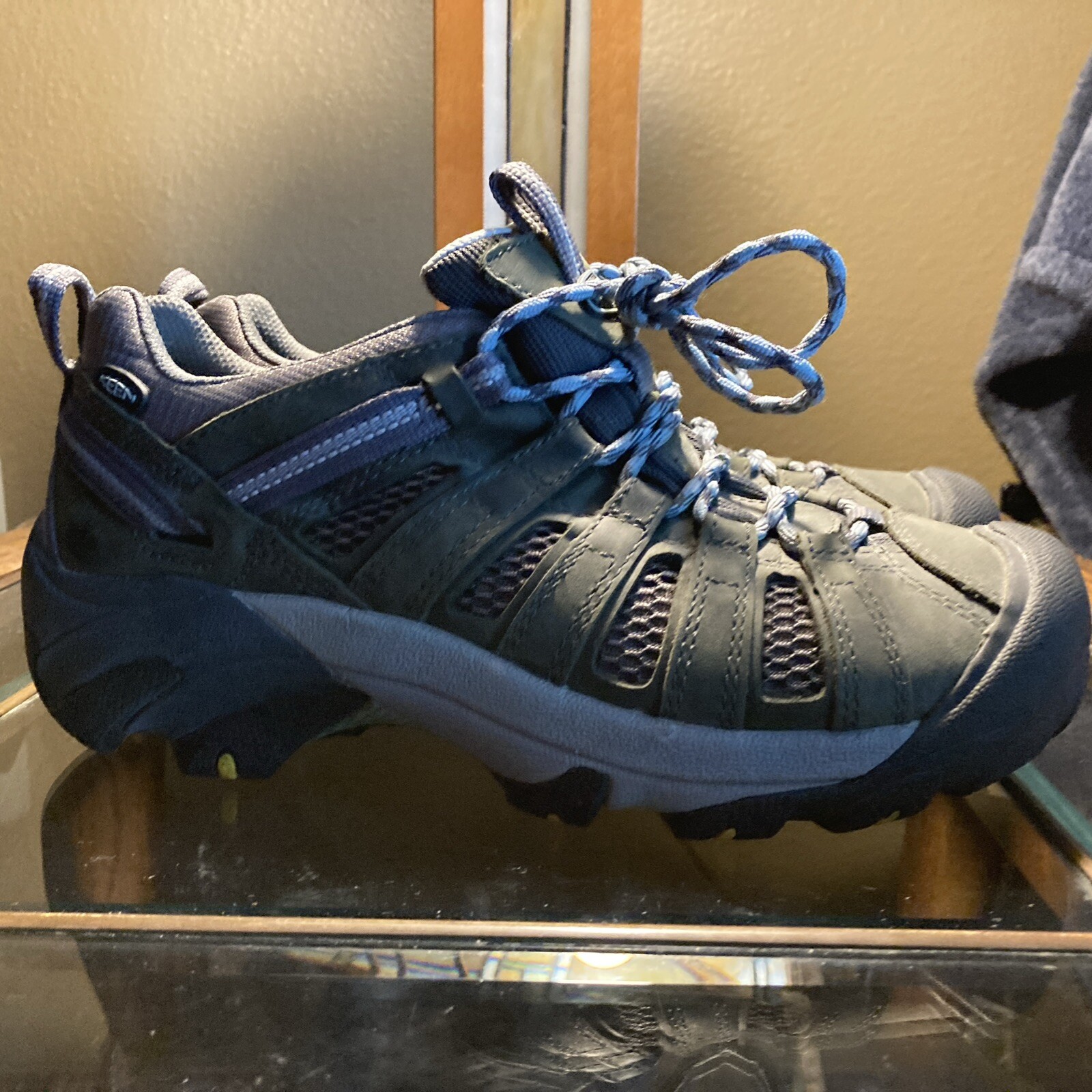 Keen 1207 Voyageur Brindle Alaskan scarpe da trekking basse scarpe donna US 9