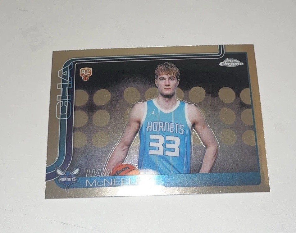 2025-26 Topps Chrome Liam McNeeley Image Variation RC SSP #279 Hornets