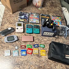 Nintendo GameCube Bundle w/ Handhelds, Controllers & Pokémon Games