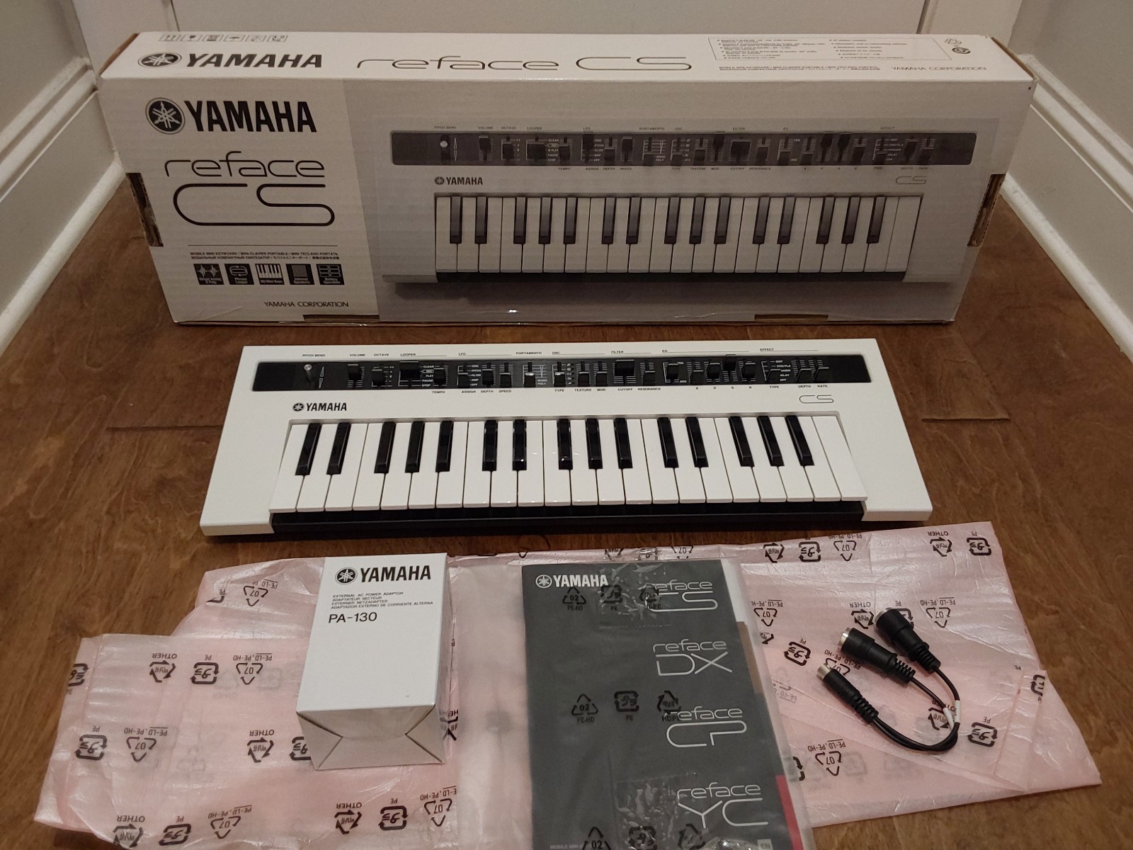 Yamaha Reface CS vintage synth equipment - eBay listing photo 2