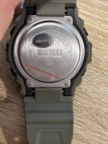 SKMEI DIGITAL CAMO WATCH - Picture 2 of 6