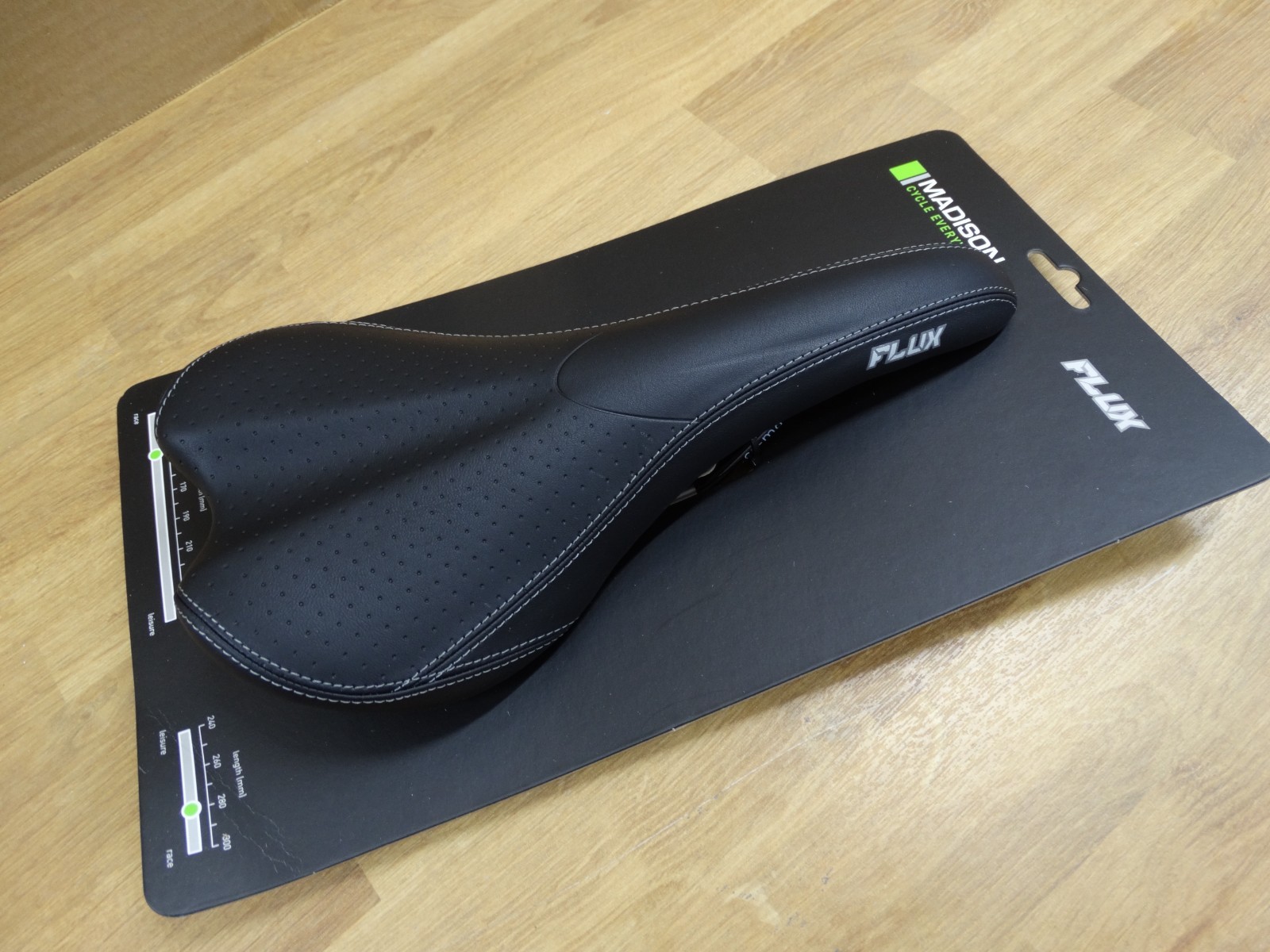 NEW  +  MADISON FLUX  Racing Cycling Saddle Cro-Mo rails  + NEW