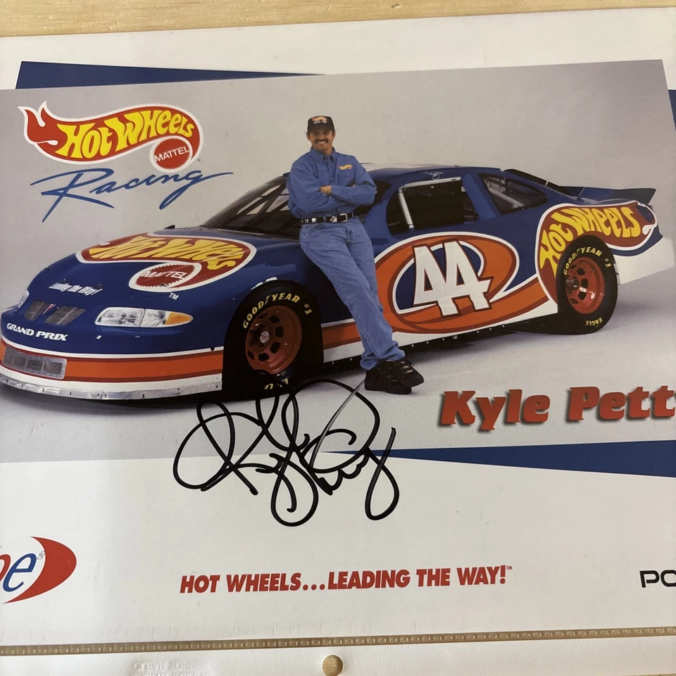 Cartão postal de herói assinado por Kyle Petty 1997 Hot Wheels Racing Team NASCAR em estado perfeito - Imagem 3 de 4