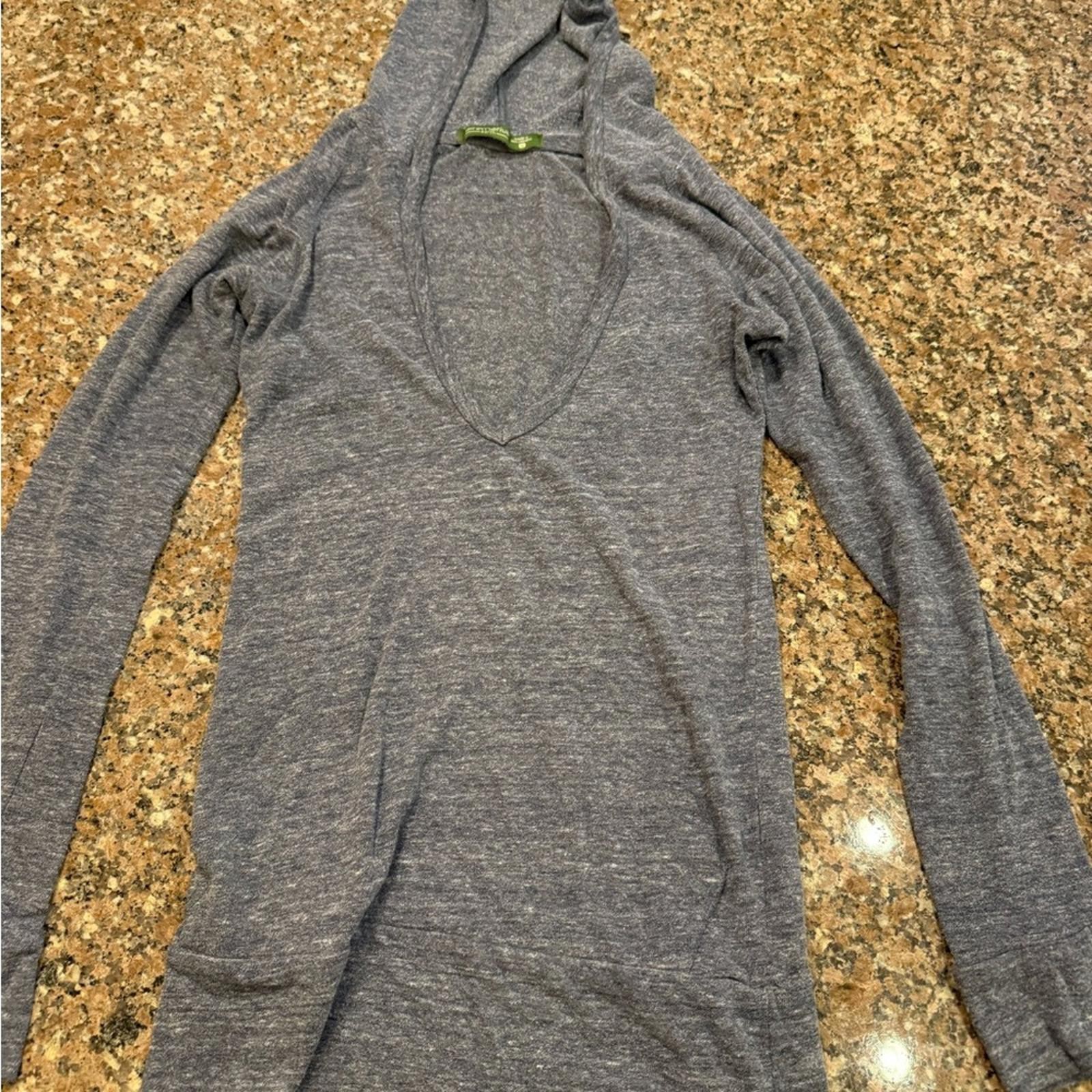 Alternative Earth Heathered Gray Top - image 1