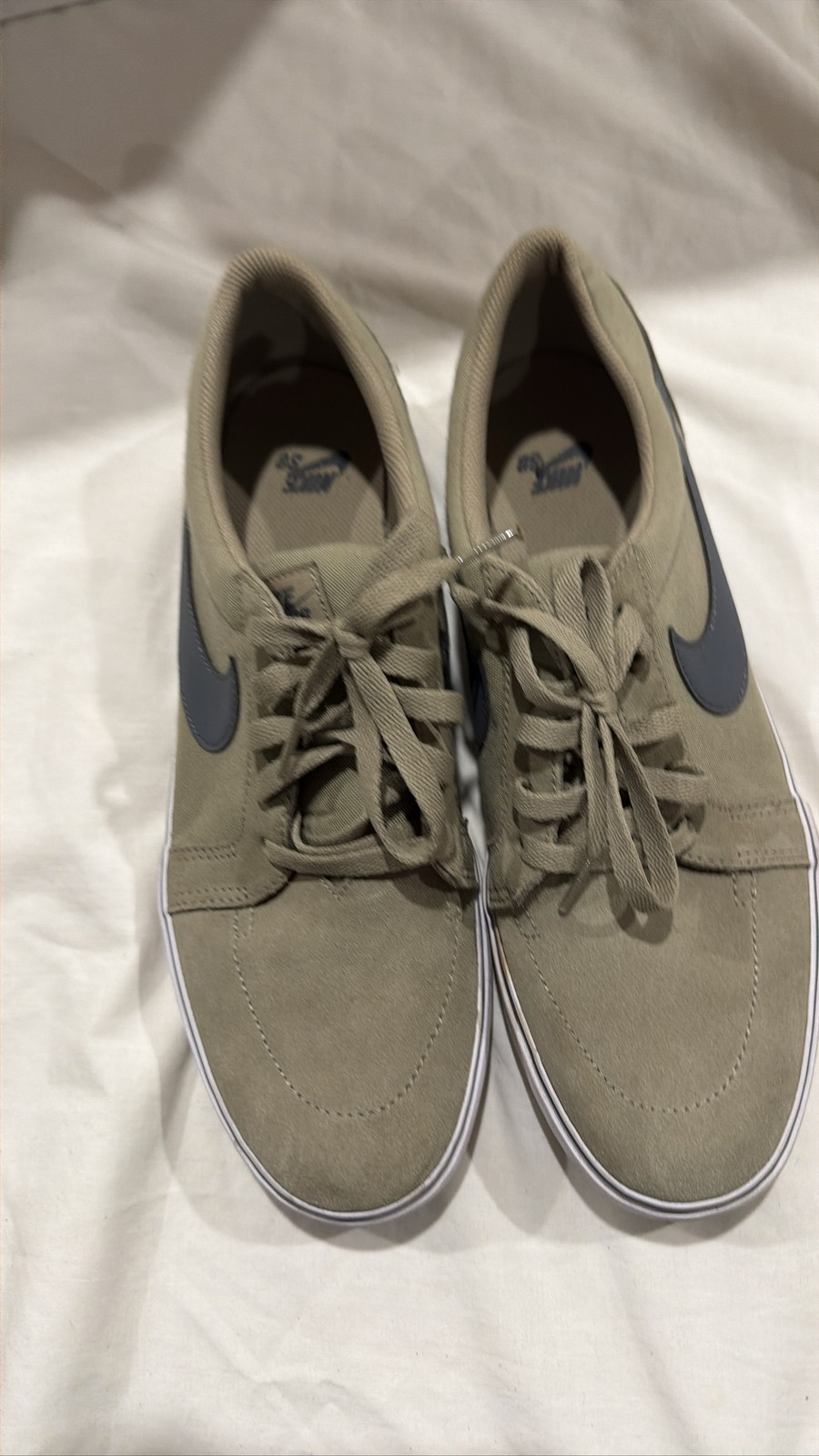 Nike SB Satire Low Top Skate Shoes Tan - Olive Green, Gray S