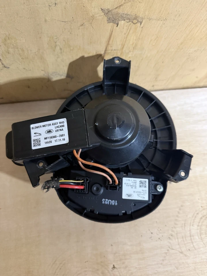 Jaguar XF Heater Blower Motor 2019 - Image 2 of 3