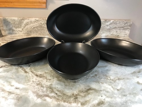 Dusk Oval Dinner Pasta Bowls Pretty Matte Black Over And Back Set Of 4 New - Picture 6 of 12