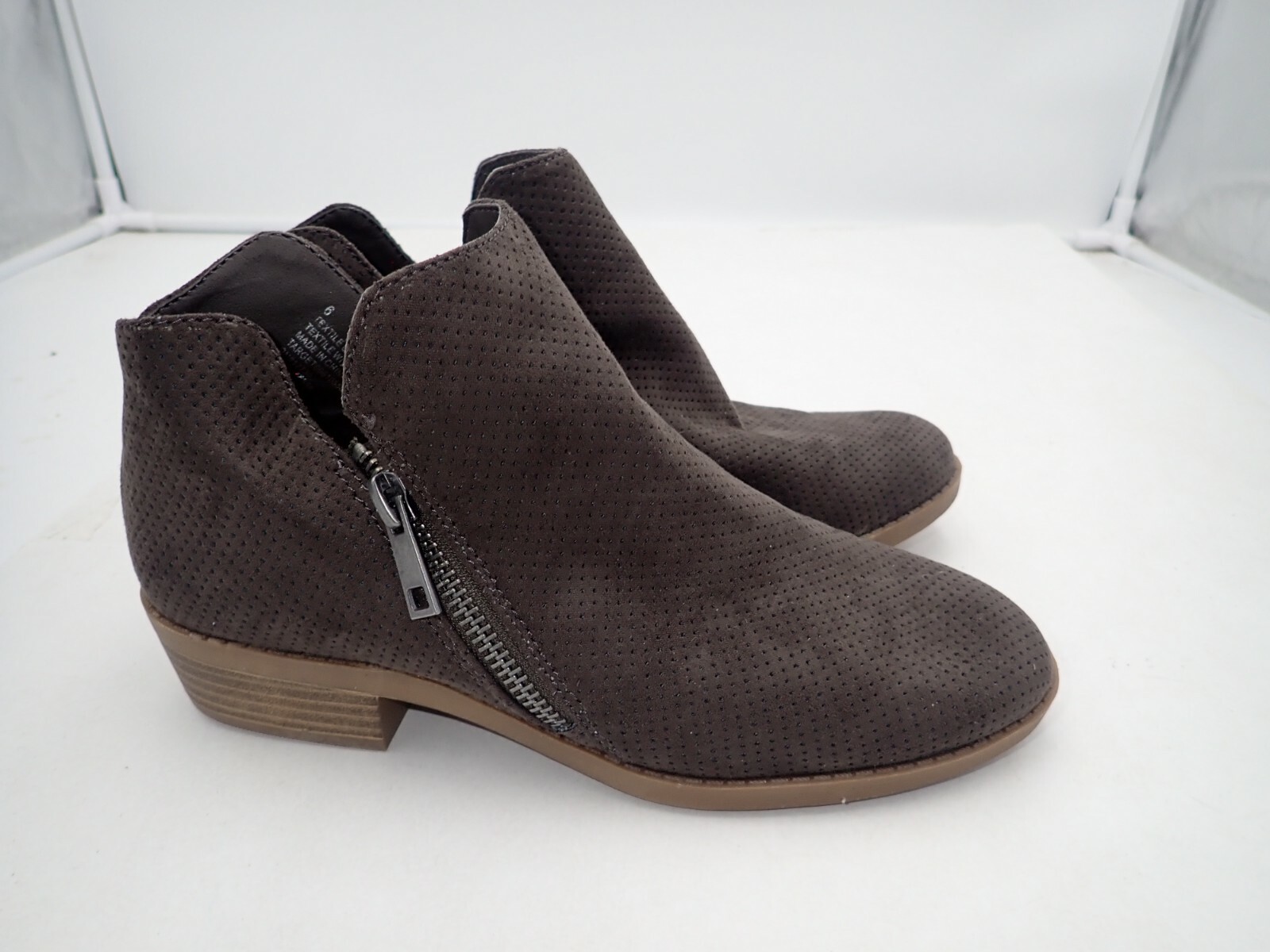 Women's Dylan Microsuede Laser Cut 