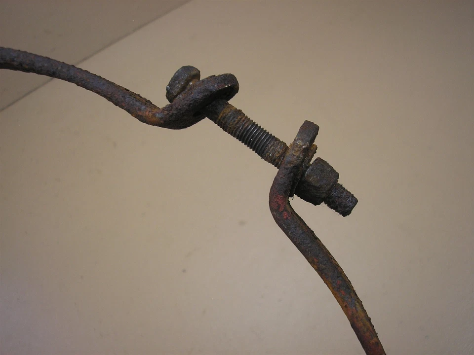 Gravely Modelo L Walk-Behind Tractor Chute Cuadrado Soplador de Nieve Empuje Banda Abrazadera Foto 3 de 3