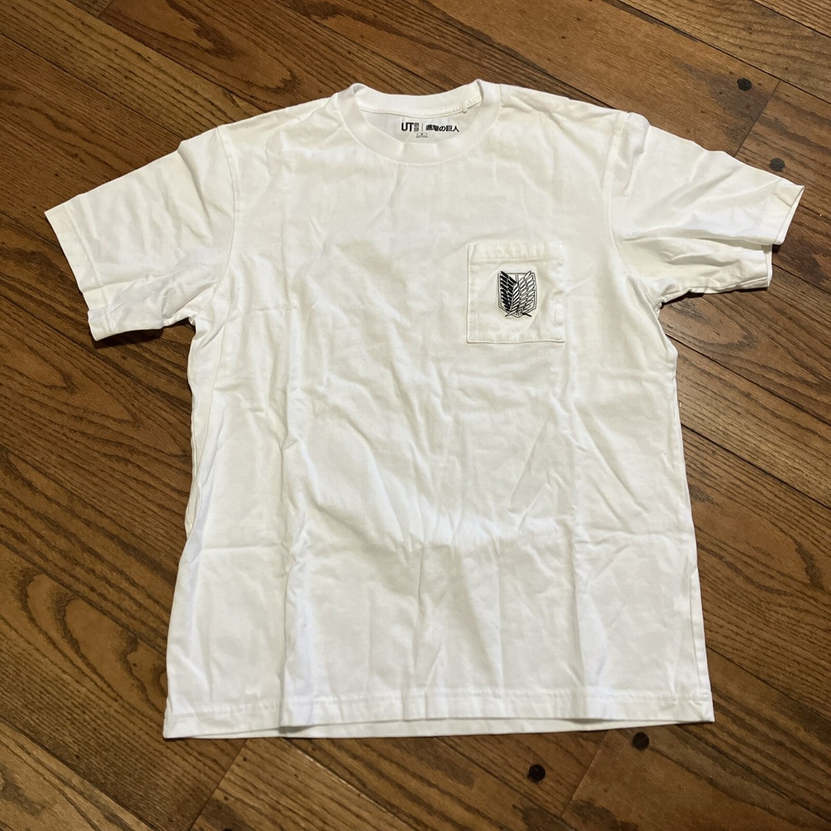 Attack on Titan Uniqlo T-shirt White UT Archive Manga Men's