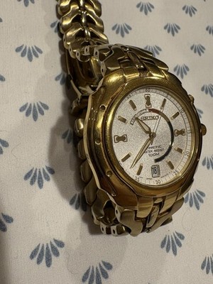 Seiko Kinetic Sports 50 5M43 Day Date gold -Tone Crystal/Box Mens Watch 