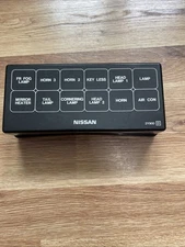 2000 2001 Nissan Maxima Under Hood Fuse Box Cover Lid Engine Compartment  RH OEM