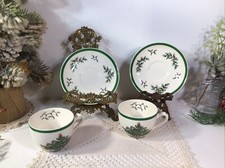 Vintage SPODE CHRISTMAS TREE Tea/Coffee Cups Saucers Set Of 2 England NICE