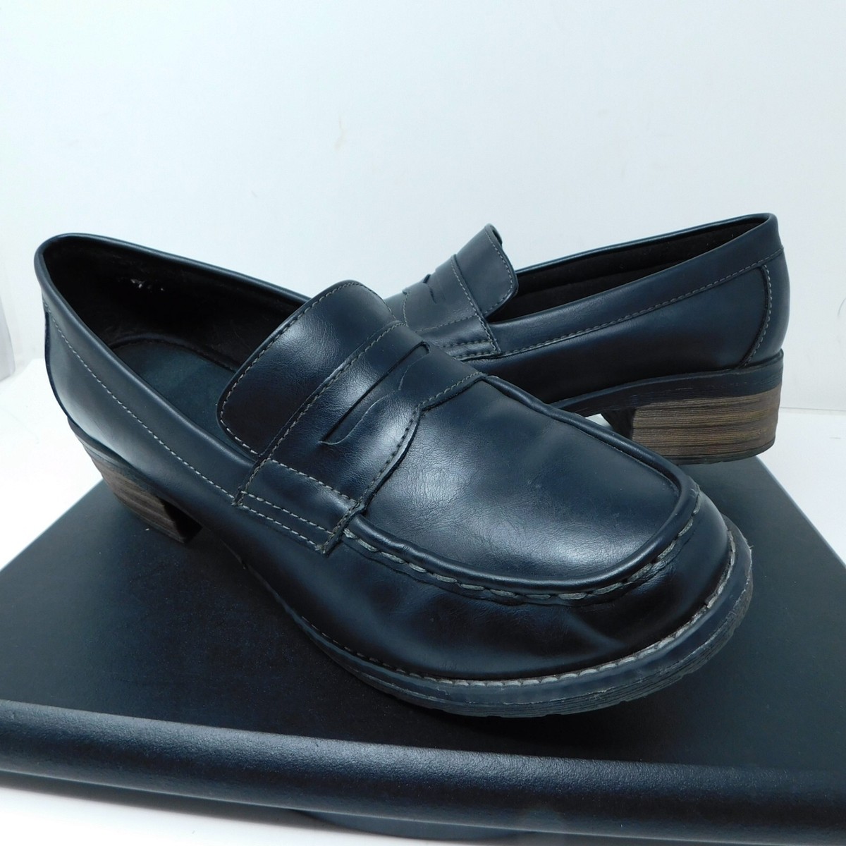 Eastland Womens 11 Holly Chunky Y2K Penny Block Heels Loafers Black Vegan