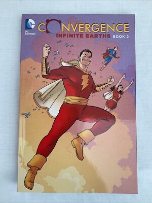 Convergence Infinite Earths Buch 2 DC Comics 2015 TPB Graphic Novel Neu