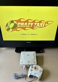 Sega Dreamcast Console System & Crazy Taxi Game (Disc Only) & Cables WORKS GREAT