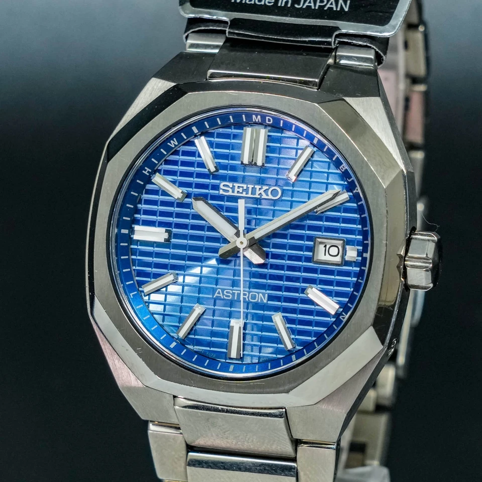 BOXED [N-MINT] SEIKO ASTRON SBXY061 7B72-0AF0 Titanium Blue Solar Date Men Watch - Image 4 of 4