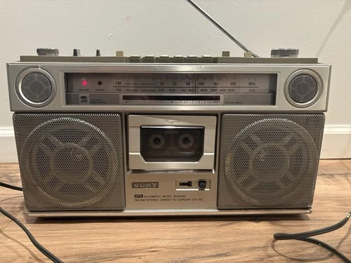 Vintage Sony CFS-67 Ghetto Blaster AM FM Cassette Boombox 1970s Japan Works