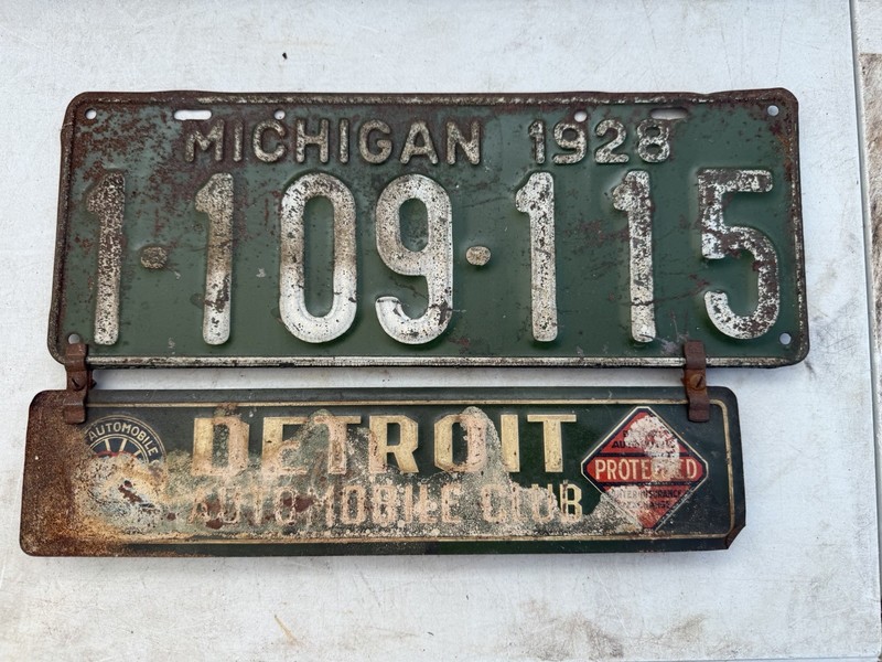 1928 Michigan License Plate With Topper
