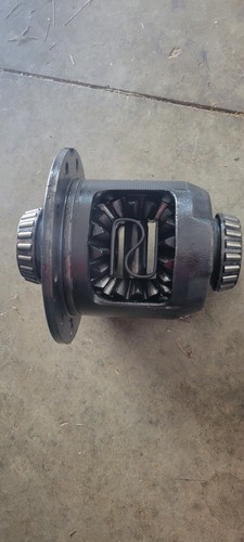 Ford 8.8 Mustang Explorer F150 Limited Slip Traction Lok 31 Spline Carrier