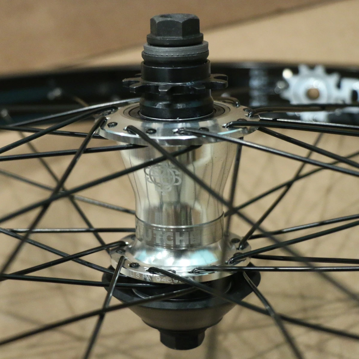 ODYSSEY BMX CLUTCH v2 FREECOASTER COMPLETE REAR