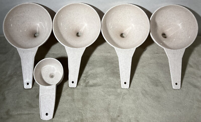 Tupperware Vintage Speckled Mixing Bowl & Funnel Lot Of 7 270-5 271-3 | eBay Tupperware Vintage Speckled Mixing Bowl & Funnel Lot Of 7 270-5 271-3 | eBay