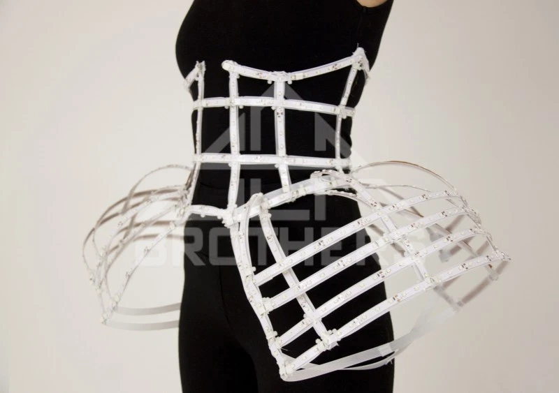 LED ligth up cage dress batterfly and barrette. LED show costumes and accessorie - Image 4 of 4