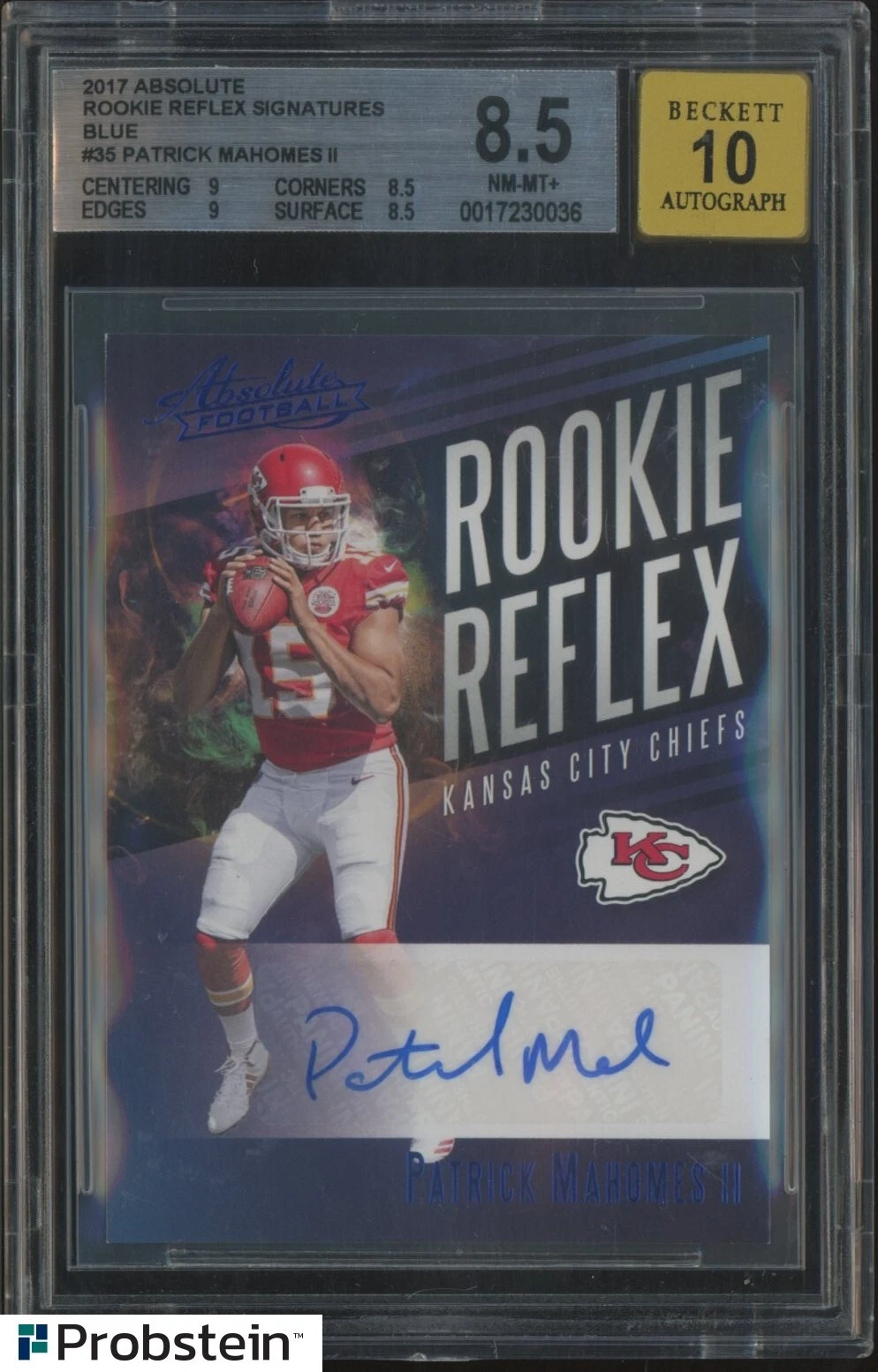 Patrick Mahomes trading card